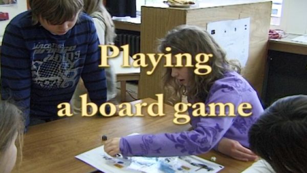 Film 2 - Sequenz 5: Playing a board game